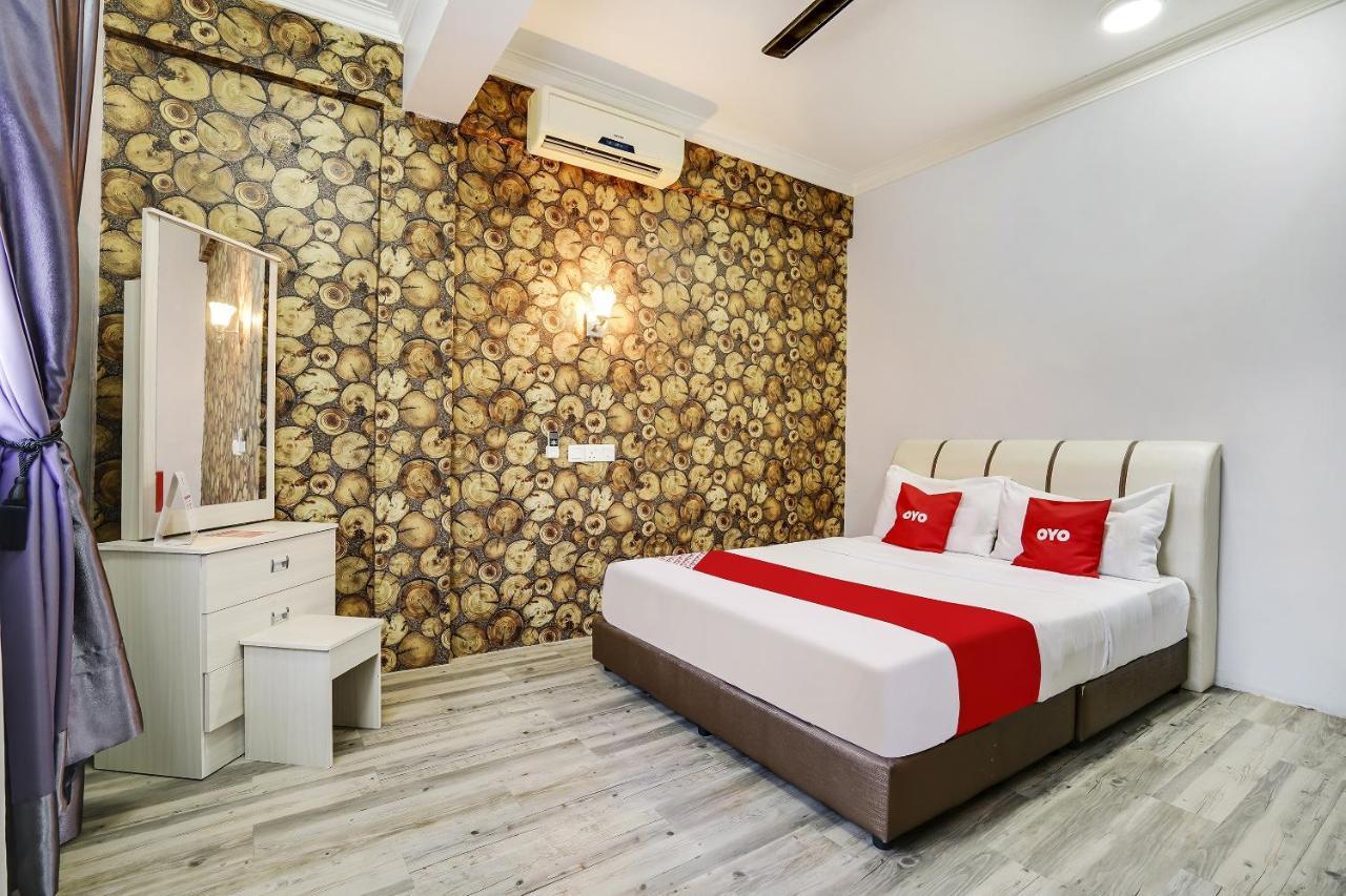 Capital O 90490 Zaques Hotel Сунгай Петани Екстериор снимка