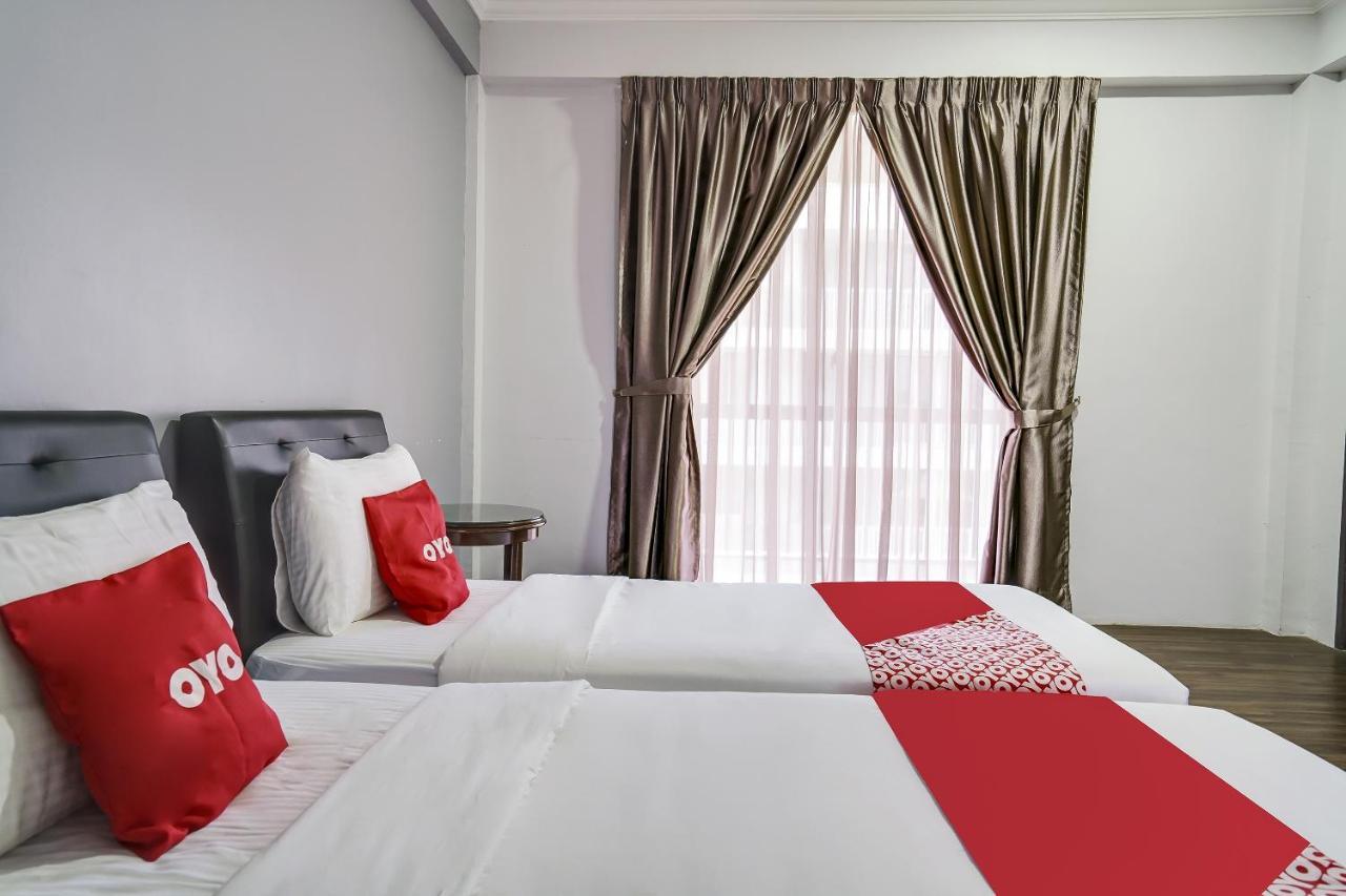 Capital O 90490 Zaques Hotel Сунгай Петани Екстериор снимка