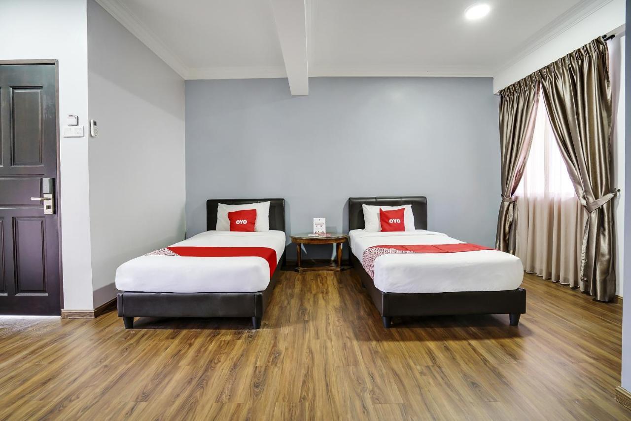 Capital O 90490 Zaques Hotel Сунгай Петани Екстериор снимка