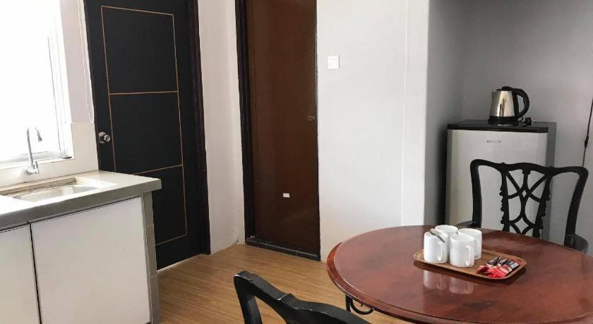 Capital O 90490 Zaques Hotel Сунгай Петани Екстериор снимка